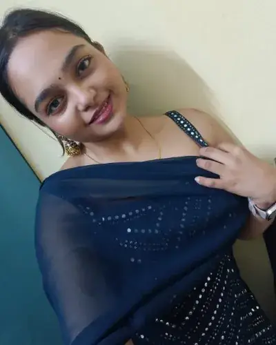 Siuri Escorts Service