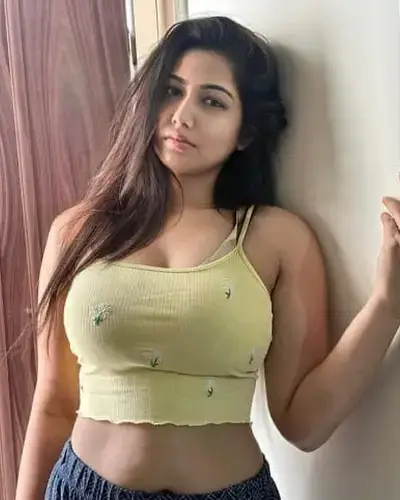 Escorts Siuri