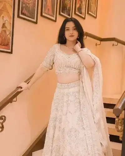 Escort Service In Siuri